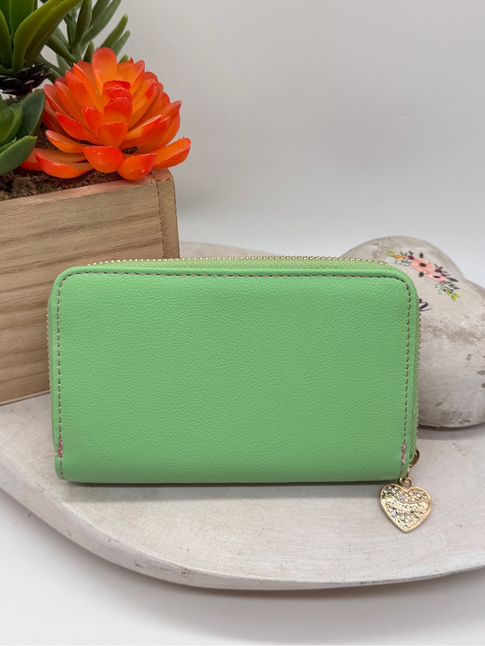 Juicy Couture Juicy In Bloom Cherry Blossom Zip Around Bifold Wallet Velour NWOT - Picture 4 of 12
